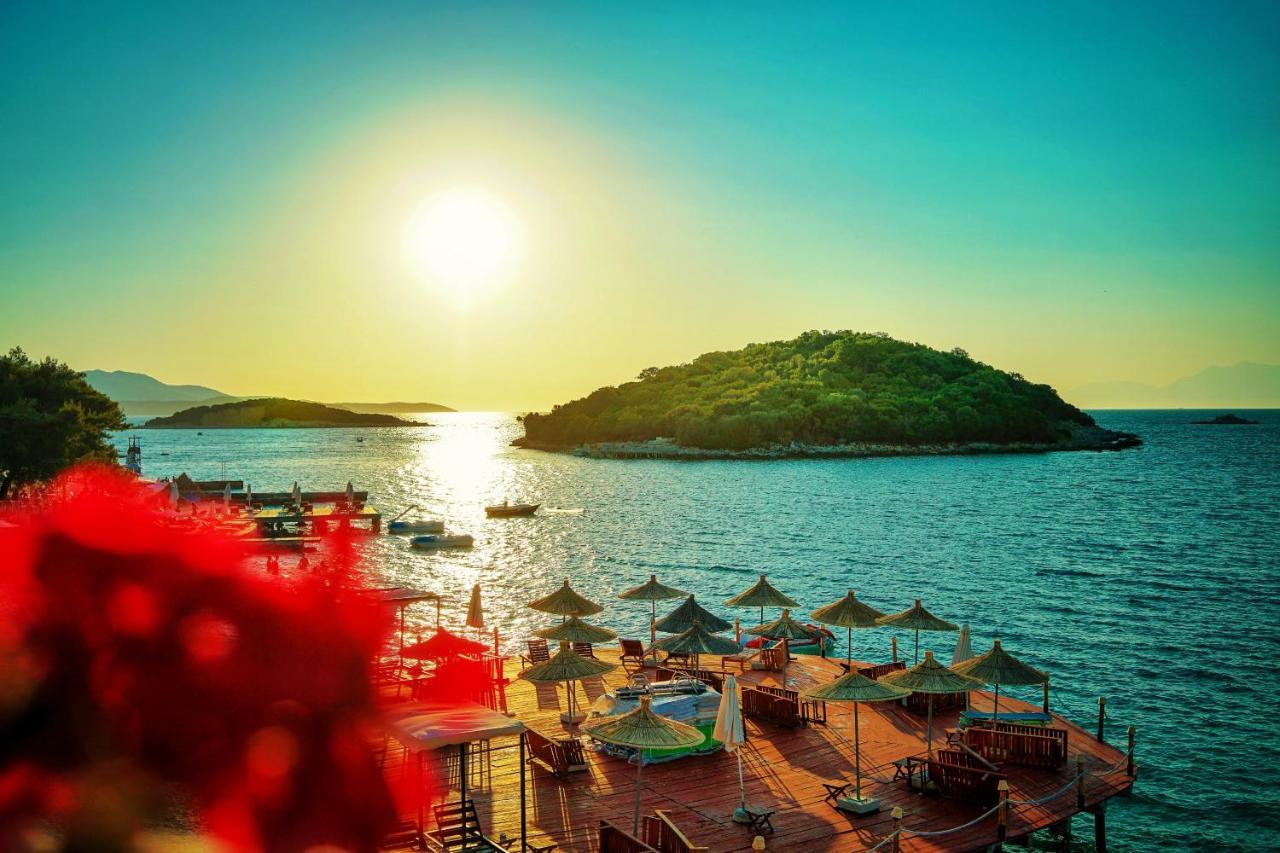 Summer Time Hotel Ksamil Eksteriør billede